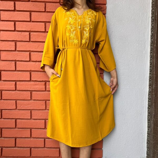 P902Embyellowonepiece
